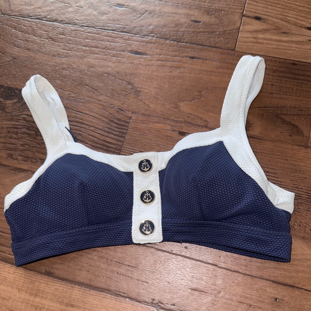 Like New Yamamay Navy White Nautical Anchor Bikini Top Band 32 Small (B) - Picture 2 of 6